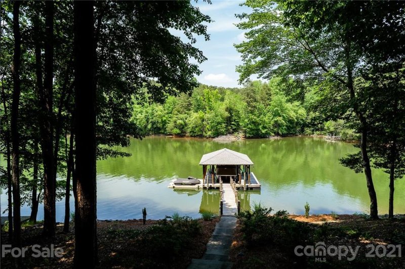 Property image 2 at 172 Maple View Drive, Troutman, NC 28166