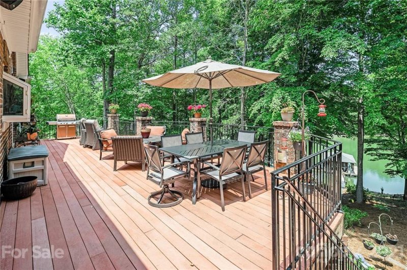 Property image 5 at 172 Maple View Drive, Troutman, NC 28166