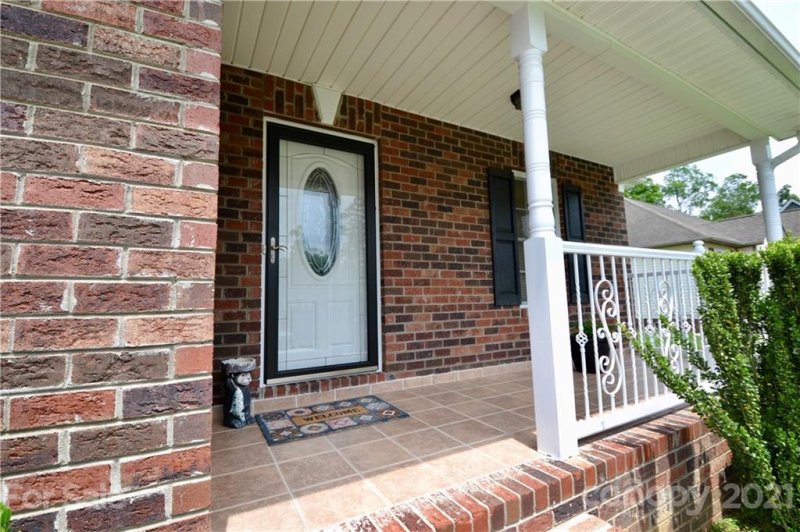 Property image 4 at 211 N Kayla Drive, Salisbury, NC 28146