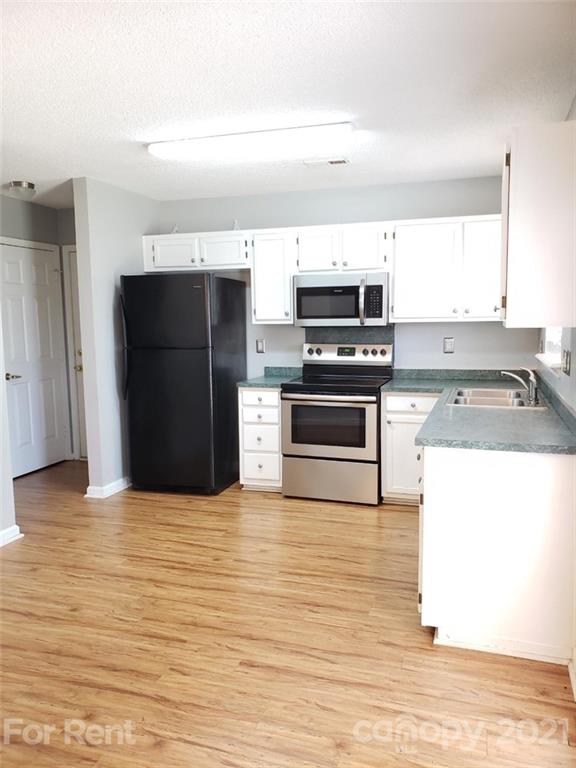 Property image 5 at 4277 Maybrook Court, Concord, NC 28027