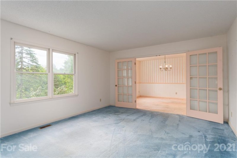 Property image 5 at 140 Sondley Parkway, Asheville, NC 28805