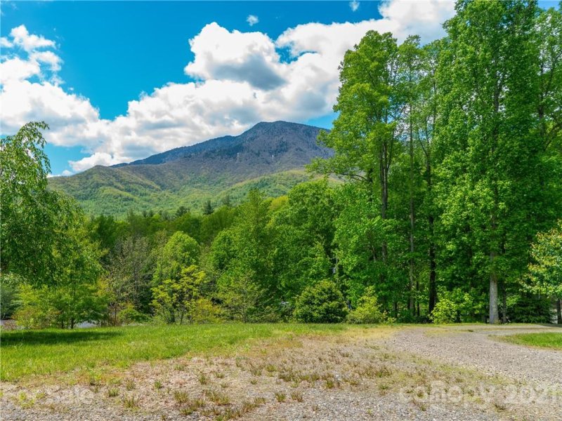 Property image 5 at 400 Spar Mill Road, Burnsville, NC 28714