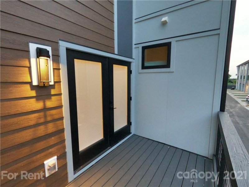 Property image 5 at 1213 Minter Place, Charlotte, NC 28203