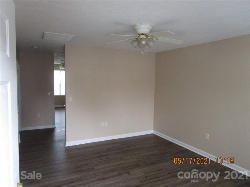 Property image 5 at 117 24th Street, Hickory, NC 28601