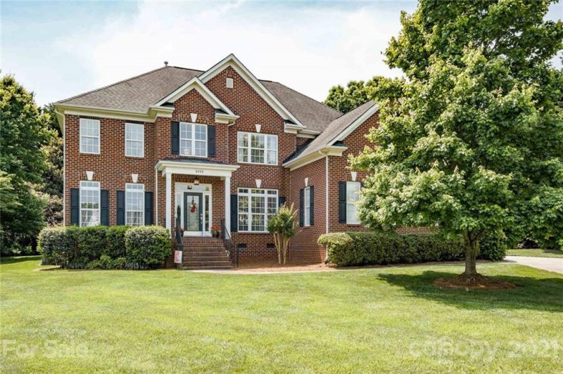 6233 Wild Meadow Trail