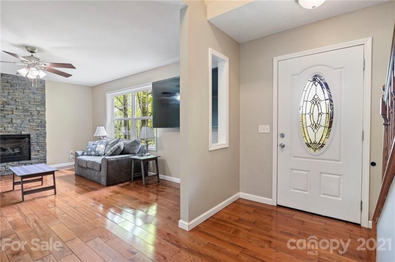 Property image 3 at 10 Shooting Star Ridge, Canton, NC 28716