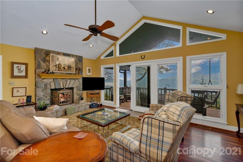 Property image 2 at 465 Leatherwood Road, Maggie Valley, NC 28751