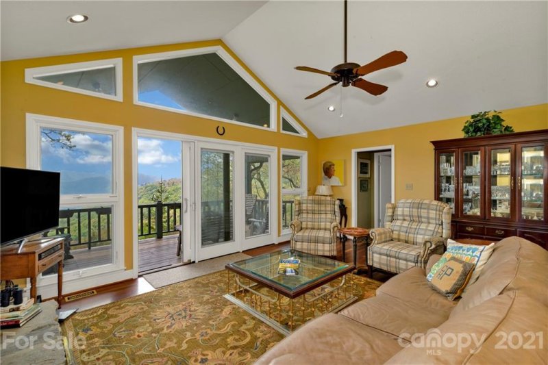 Property image 3 at 465 Leatherwood Road, Maggie Valley, NC 28751