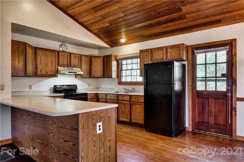 Property image 5 at 33 Tower Road, Sapphire, NC 28774