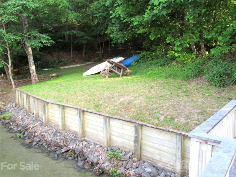 Property image 4 at 1581 Calls Lodge Court, Morganton, NC 28655