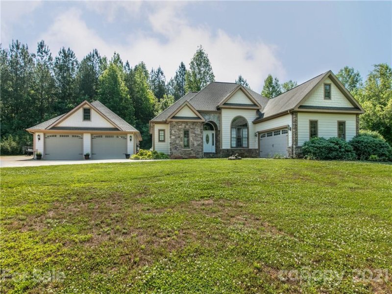 Property image 3 at 113 Bridge Lane, Tryon, NC 28782