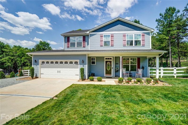 451 Summer Ridge Road