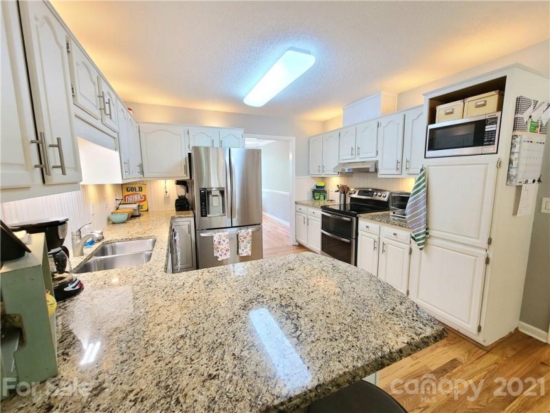 Property image 2 at 502 Fox Hollow Lane, Mills River, NC 28759