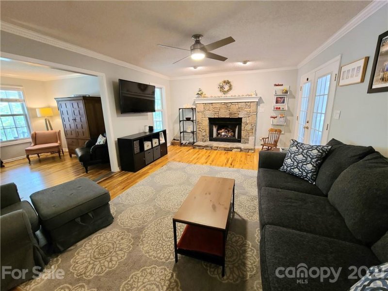 Property image 5 at 502 Fox Hollow Lane, Mills River, NC 28759