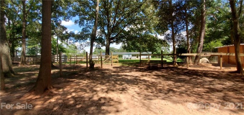 Property image 4 at 391 S Shiloh Road, York, SC 29745