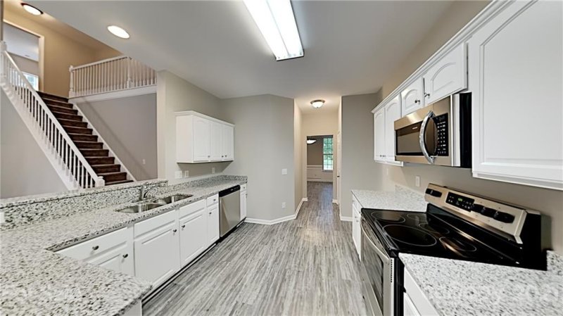 Property image 5 at 8925 Arbor Grove Lane, Charlotte, NC 28277