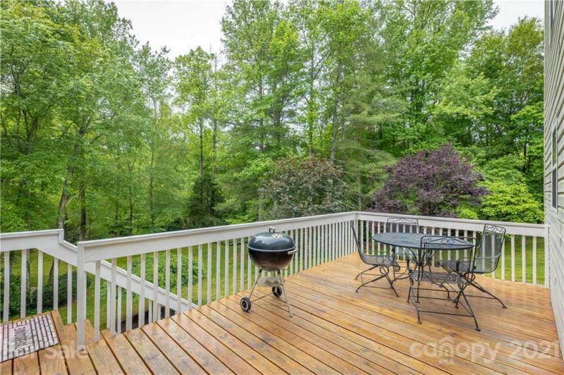 Property image 5 at 102 Winding Creek Drive, Morganton, NC 28655