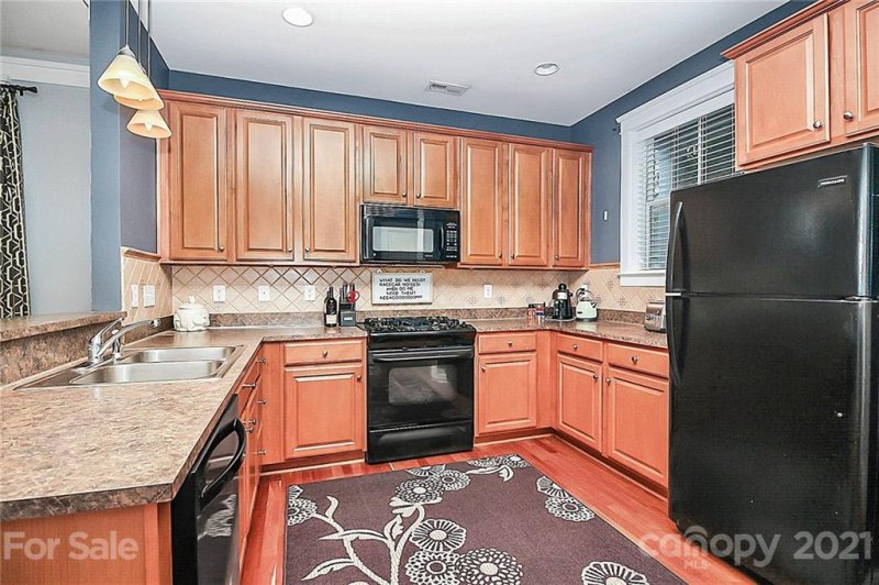 Property image 5 at 1316 Rising Oak Drive, Charlotte, NC 28206