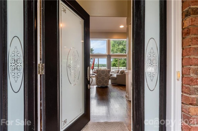 Property image 3 at 8156 Summit Ridge Drive, Catawba, NC 28609