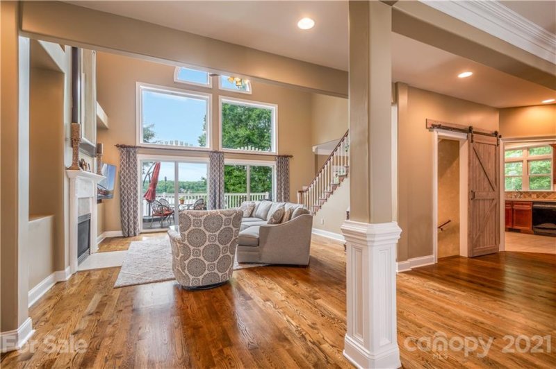 Property image 4 at 8156 Summit Ridge Drive, Catawba, NC 28609