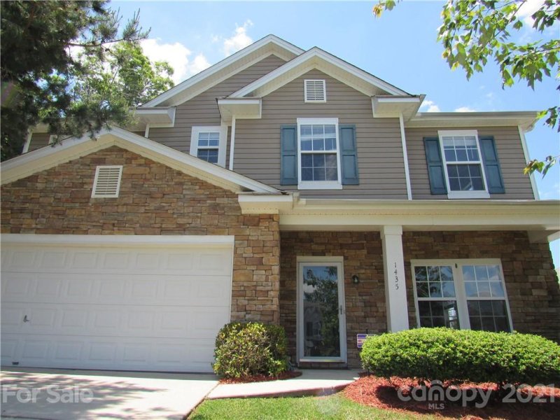 Property image 2 at 1435 Southern Sugar Drive, Charlotte, NC 28262