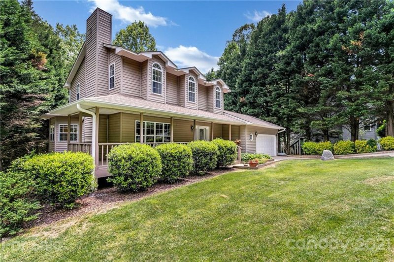 Property image 5 at 204 Waterford Drive, Mills River, NC 28759