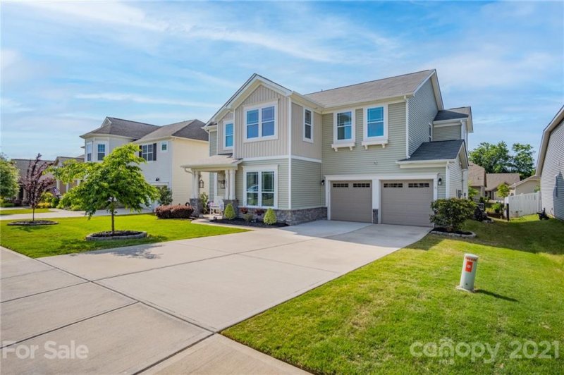 Property image 2 at 1472 Imperial Court, York, SC 29745