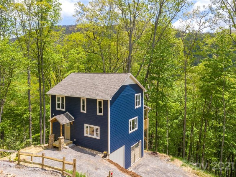 321 Triple Creek Drive