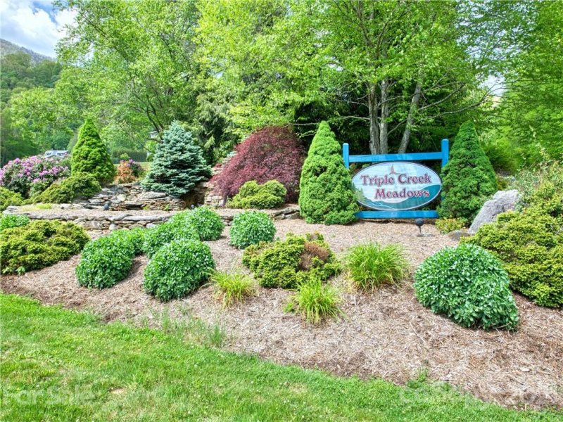 Property image 2 at 321 Triple Creek Drive, Clyde, NC 28721