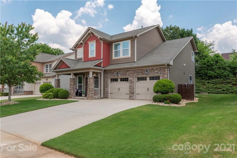 Property image 2 at 270 Perennial Drive, Concord, NC 28027