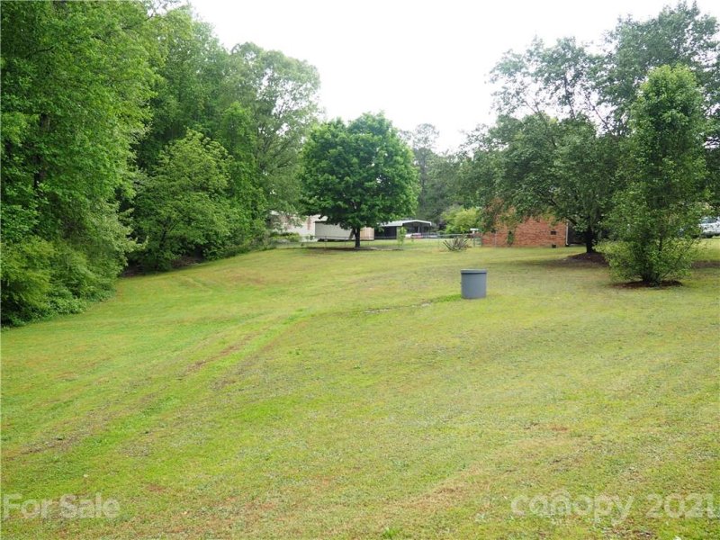 Property image 3 at 4808 Jamee Drive, Gastonia, NC 28056