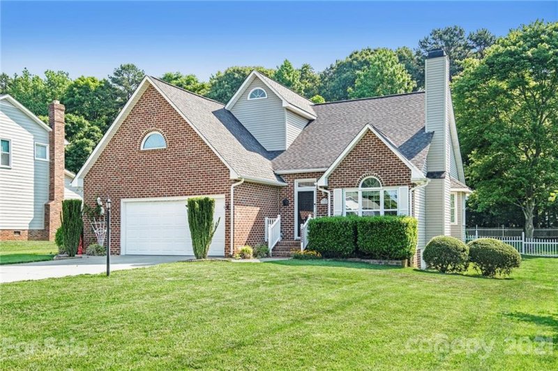 Property image 2 at 12507 Willow Grove Way, Huntersville, NC 28078