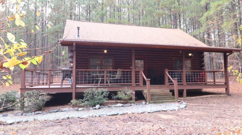 Property image 2 at 139 Stonecrest Parkway, Mill Spring, NC 28756