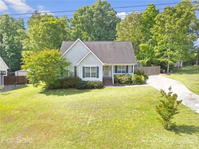 2036 Hunters Ridge Road