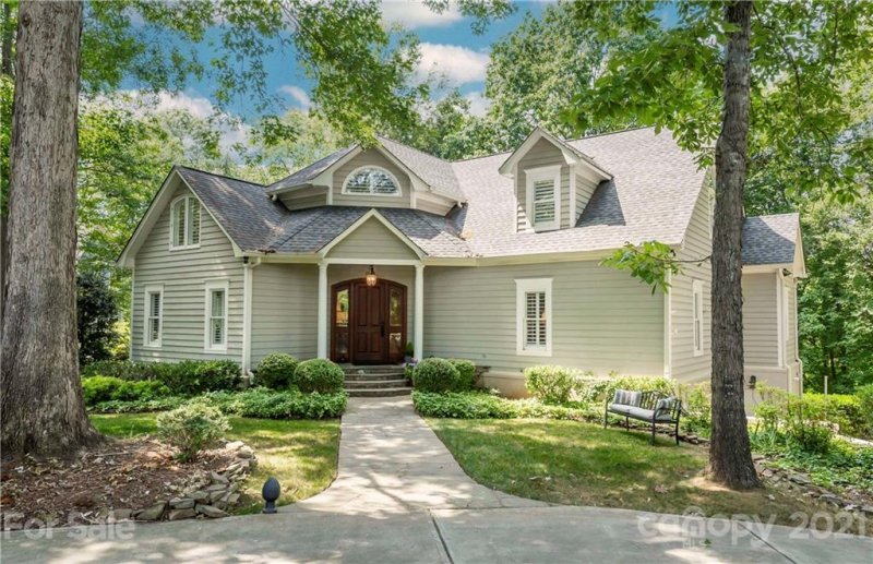 Property image 4 at 11947 Pinnacle Point Lane, Charlotte, NC 28216