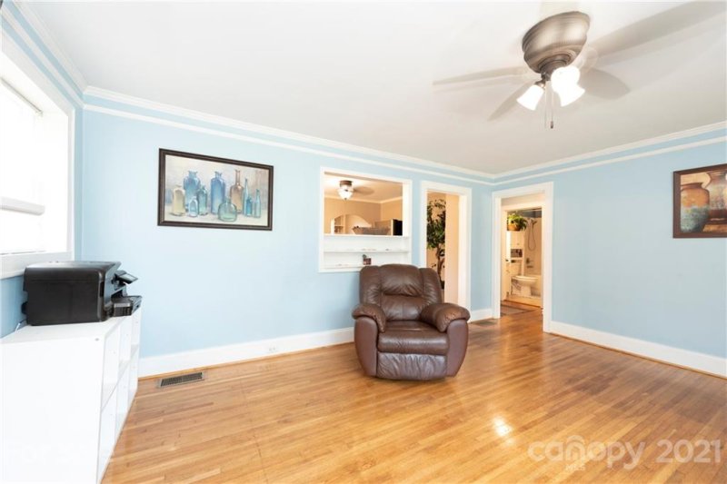 Property image 3 at 6307 Robinson Church Road, Charlotte, NC 28215