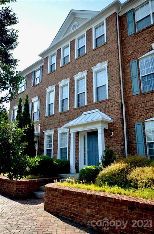 Property image 3 at 14926 Ballantyne Village Way, Charlotte, NC 28277