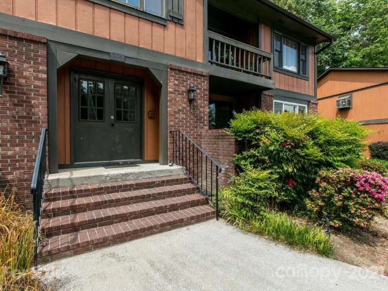 Property image 3 at 1767 Haywood Manor Road, Hendersonville, NC 28791