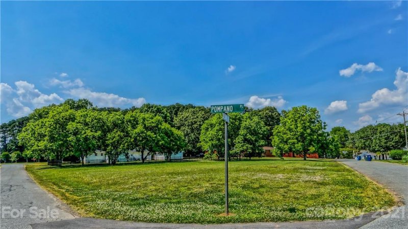 Property image 3 at 18125 Pompano Place, Cornelius, NC 28031