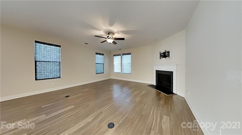 Property image 3 at 111 Paradise Hills Circle, Mooresville, NC 28115