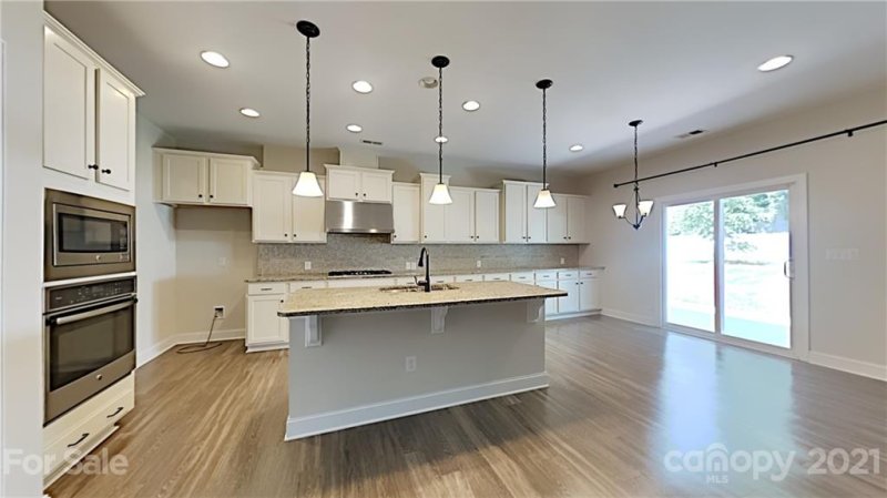 Property image 4 at 111 Paradise Hills Circle, Mooresville, NC 28115