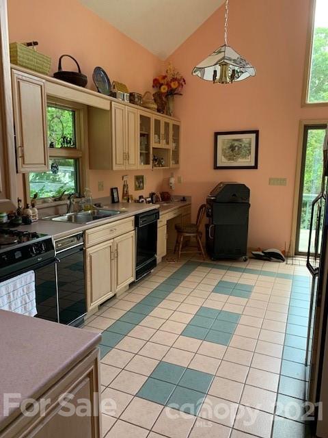 Property image 4 at 1659 Apple Lane, Spruce Pine, NC 28777