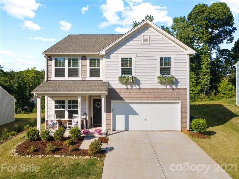 Property image 2 at 8037 Camden Crossing, Lowell, NC 28098