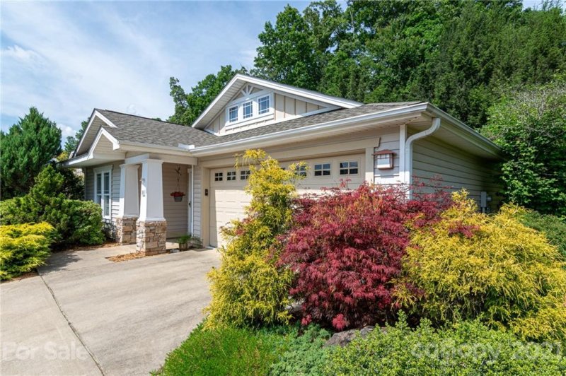 Property image 2 at 53 Sunview Circle, Arden, NC 28704