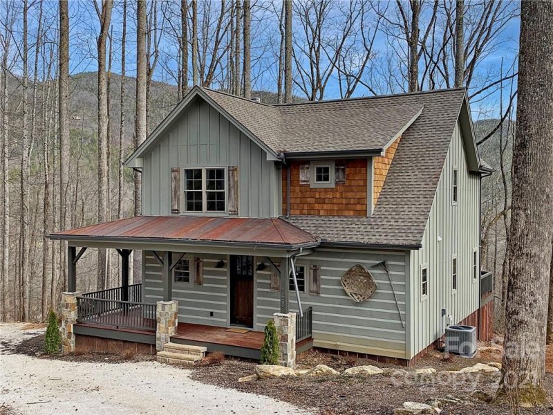 Property image 5 at 987 Blue Ridge Drive, Marion, NC 28752