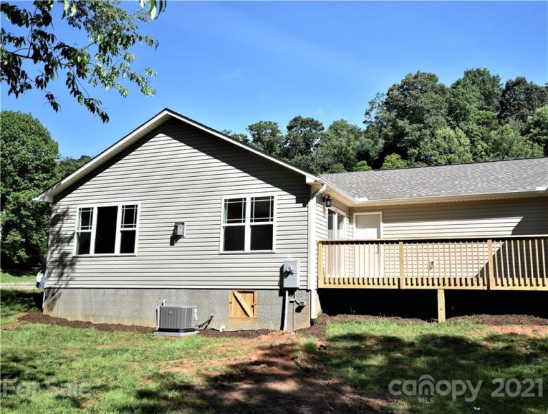 Property image 2 at 12 February Lane, Waynesville, NC 28785