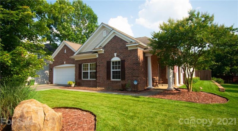 Property image 2 at 414 Club Range Drive, Fort Mill, SC 29715