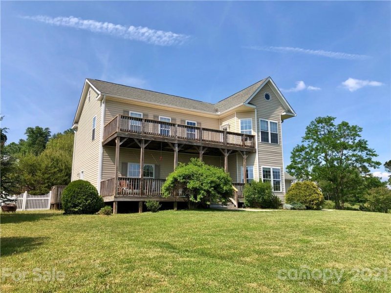 32 Lawson Ridge Road