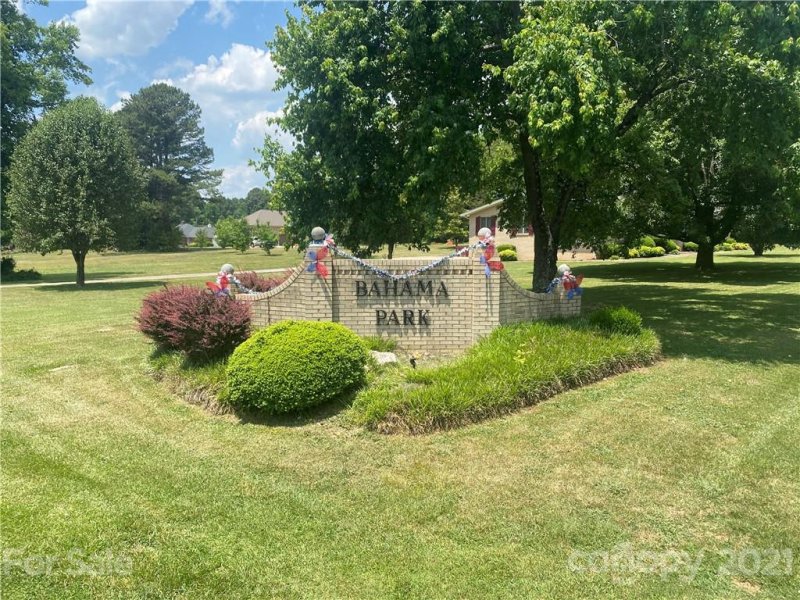 Property image 3 at 8212 Bella Vista Court, Charlotte, NC 28216