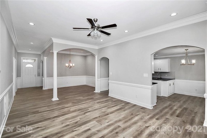 Property image 3 at 512 Scarboro Lane, Rock Hill, SC 29732